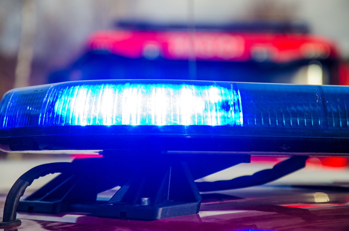 In Heerlen woedt een grote brand in een appartementencomplex aan de Douvenrade.