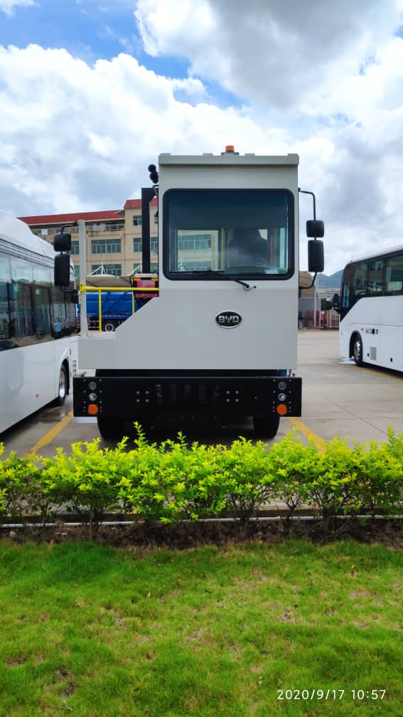 A tractor for port application.