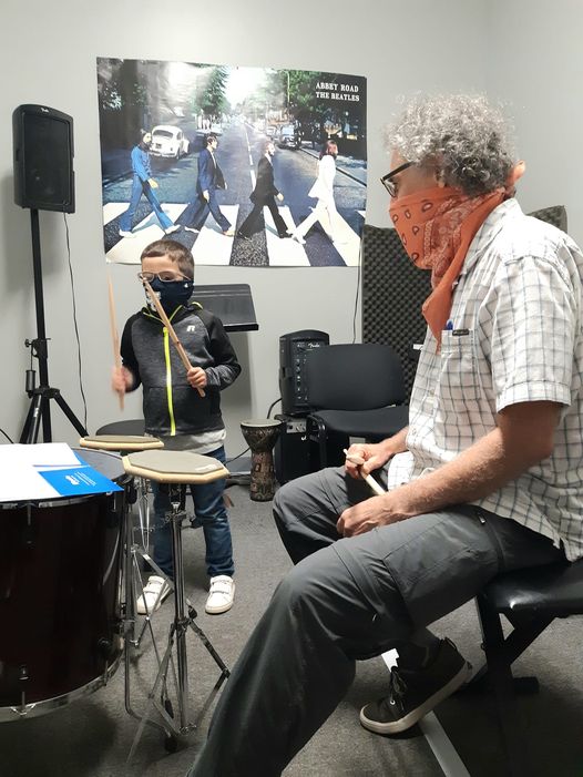 Micah and is drum Instructor Peter enjoy their weekly in person drum lesson
#drums #drummer #drumpad #drumsinhudsonvalley #drumsorangecounty #druminstructor