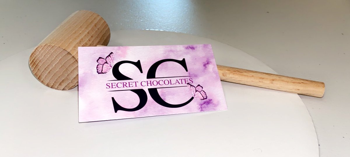ssesi1229's tweet photo. Business Checkkkk... this will take a second to share! and follow my Instagram please @ secret_chocolates_ #Michigan #secretchocolates dm me to order!! https://t.co/lHY0FvX1Hz