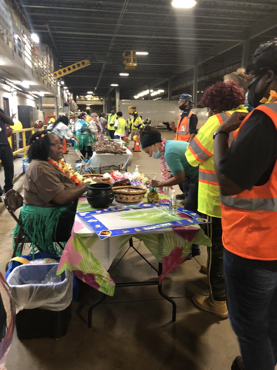 Andrea Giacoman tweet media