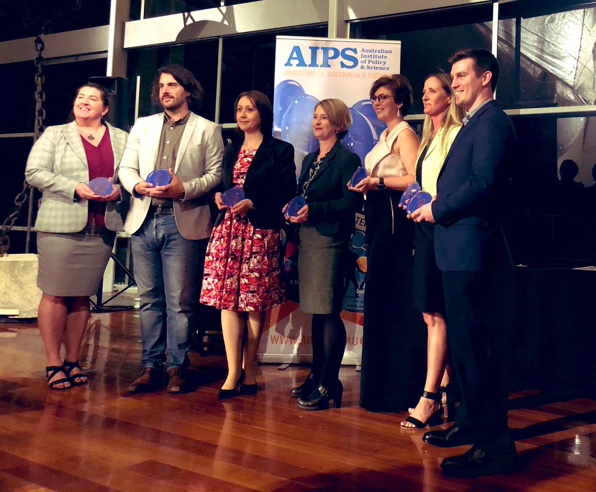 Only #science-if well applied by scientists & well communicated to the jury-can solve a case. 

This is why beside doing science,I’m highly invested in #SciComm.

I am truly honoured to receive the 2020 #YoungTallPoppy Science Award! 

@TallpoppiesAIPS @MurdochUni @foundation_wam