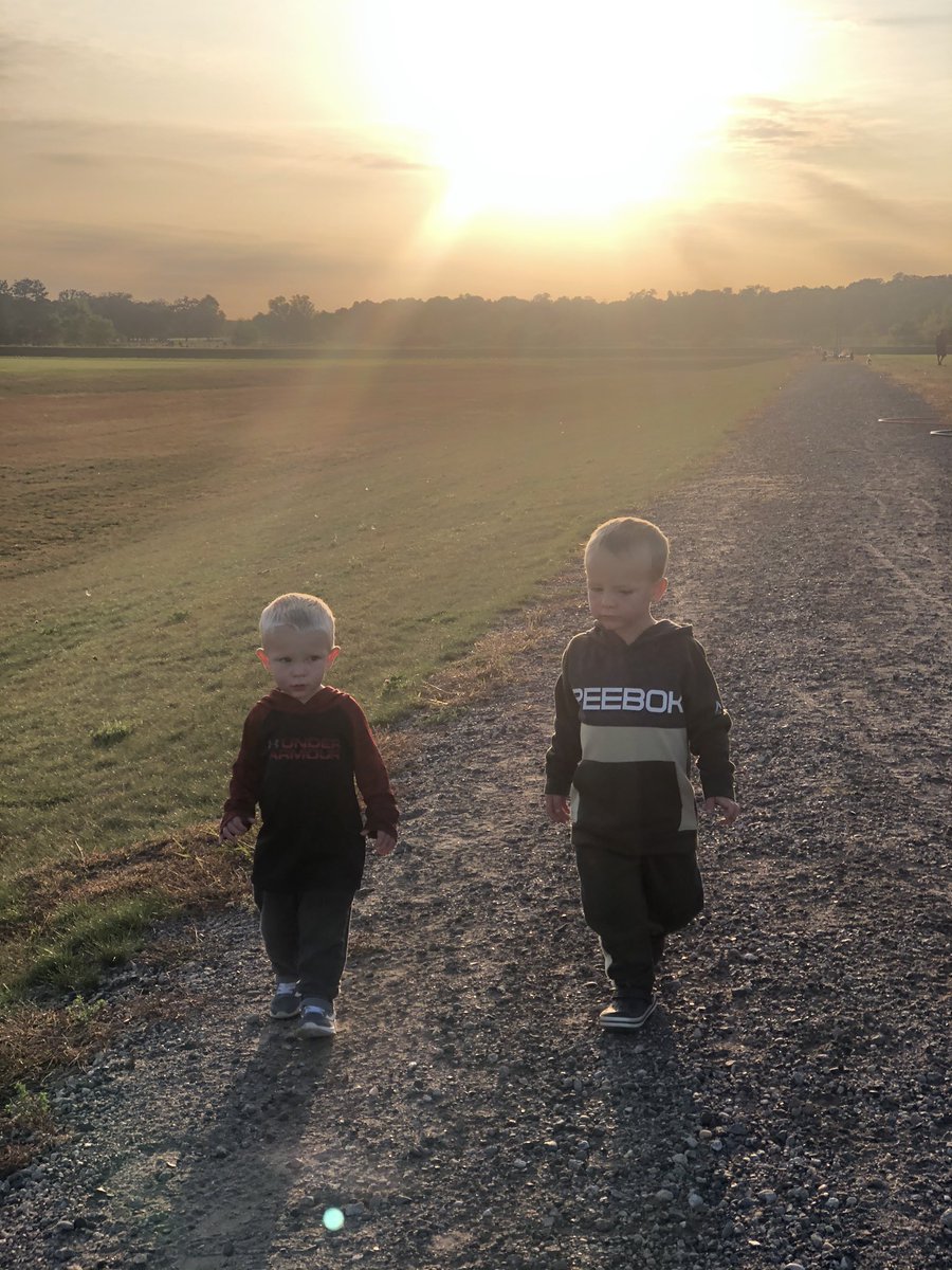 Nothing better then having your brother as your buddy. 💙