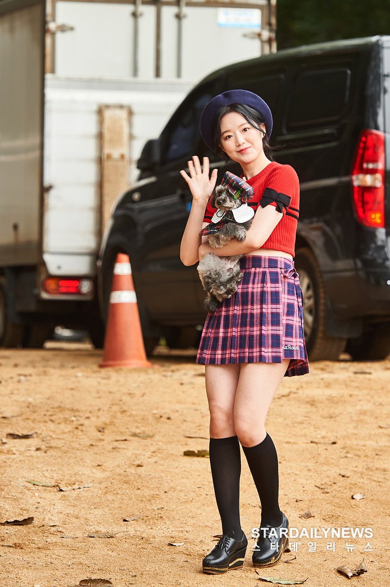SHUHUABRASIL's tweet photo. [📸] 17.09.20 Fotos da Shuhua e do Haku no "Idol Meng Meng Championship" 
©️PRESS
#아이들 #여자아이들 #GIDLE #슈화 #SHUHUA https://t.co/NgPlpcVuql