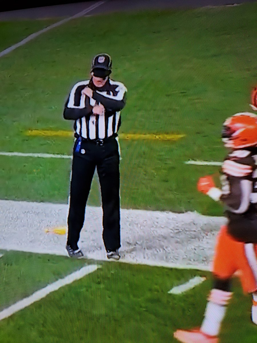 Ref of the year candidate.