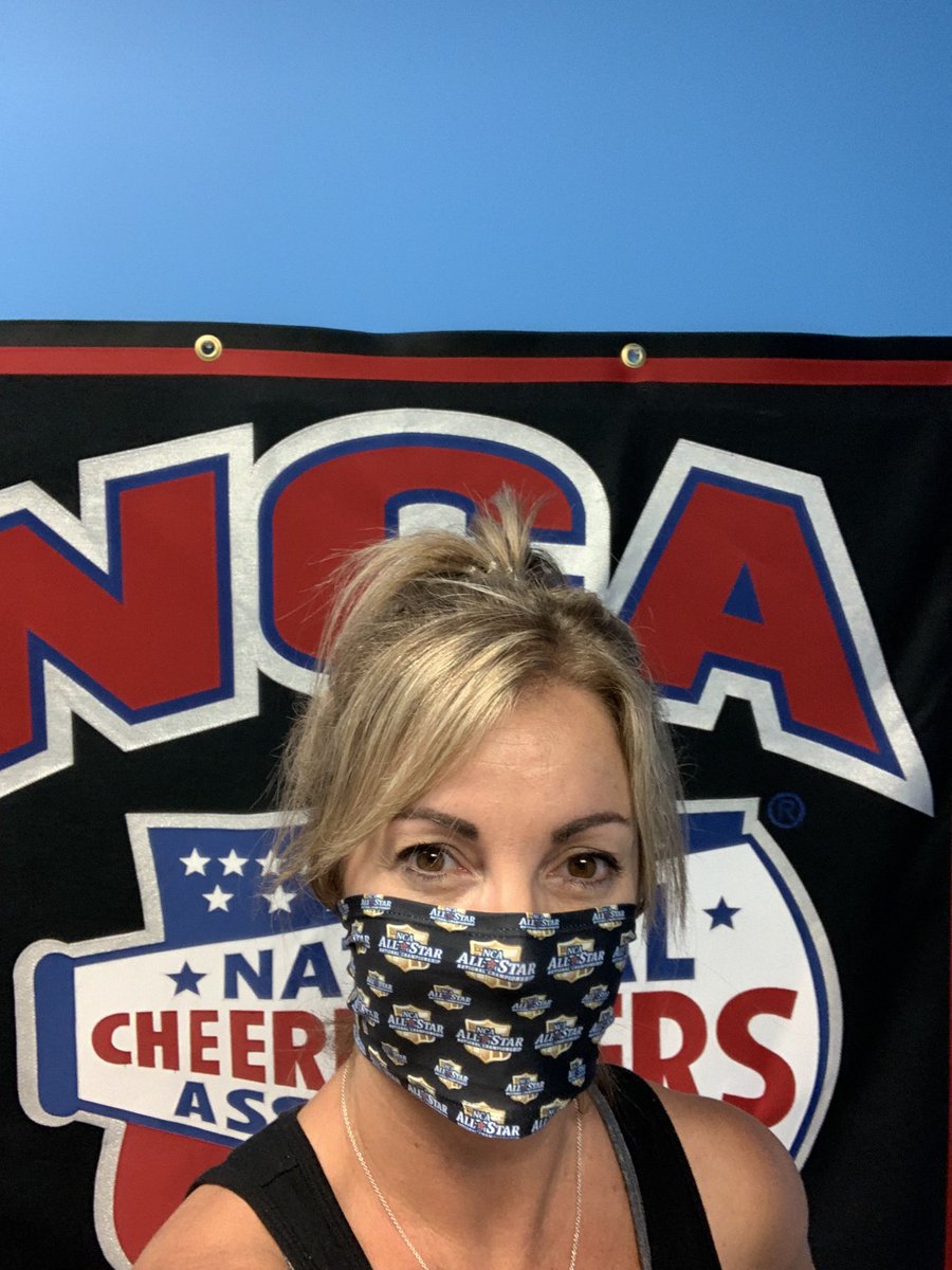 LizGigante's tweet photo. This is the most practical athlete gift ever!  I don’t know how @JustinCarrier could’ve predicted the functionality and the future of every cheerleader #justinknows #themasklife https://t.co/nk6W3d32y2