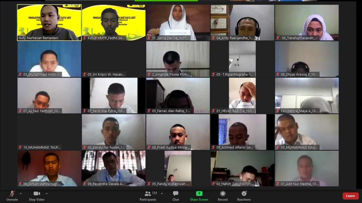 [LIVE REPORT]

Sedang berlangsung kegiatan Program Pembinaan Mahasiswa dan Ta'aruf Program Studi Teknik Pertambangan Universitas Islam Bandung 2020/2021 yang dilaksanakan secara daring melalui Zoom Meeting.