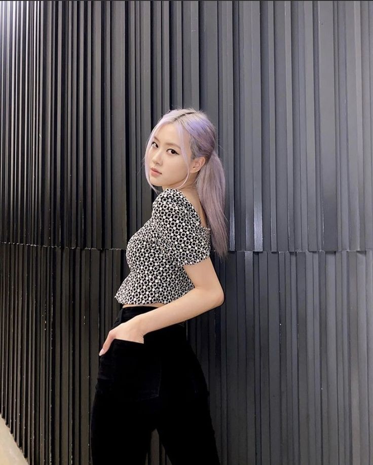 Akang teteh kenalan yok nama gua crelatha meng

Mutualan?rt/lk
Fambest/cp/adek/Abang?/DM aja lg need bnget gua itu semua

#roleplayerindonesia #roleplayaccount #Rpw #rpindo #roleplayerkpop