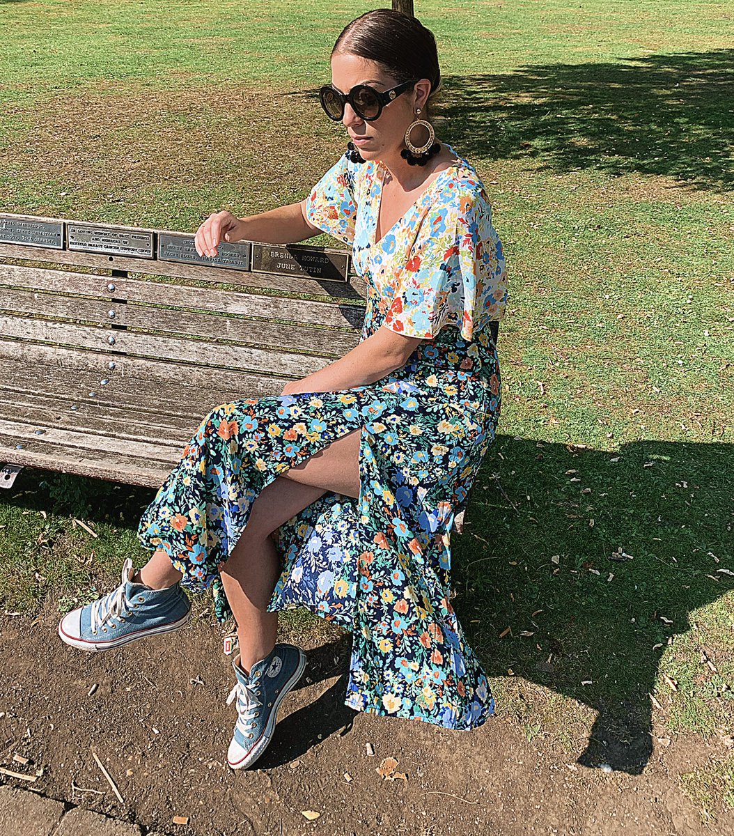 I’m here for every last drop of sunshine and warmth ✨ Dress pr product @whataboutthis_ #dresses #Autumn2020