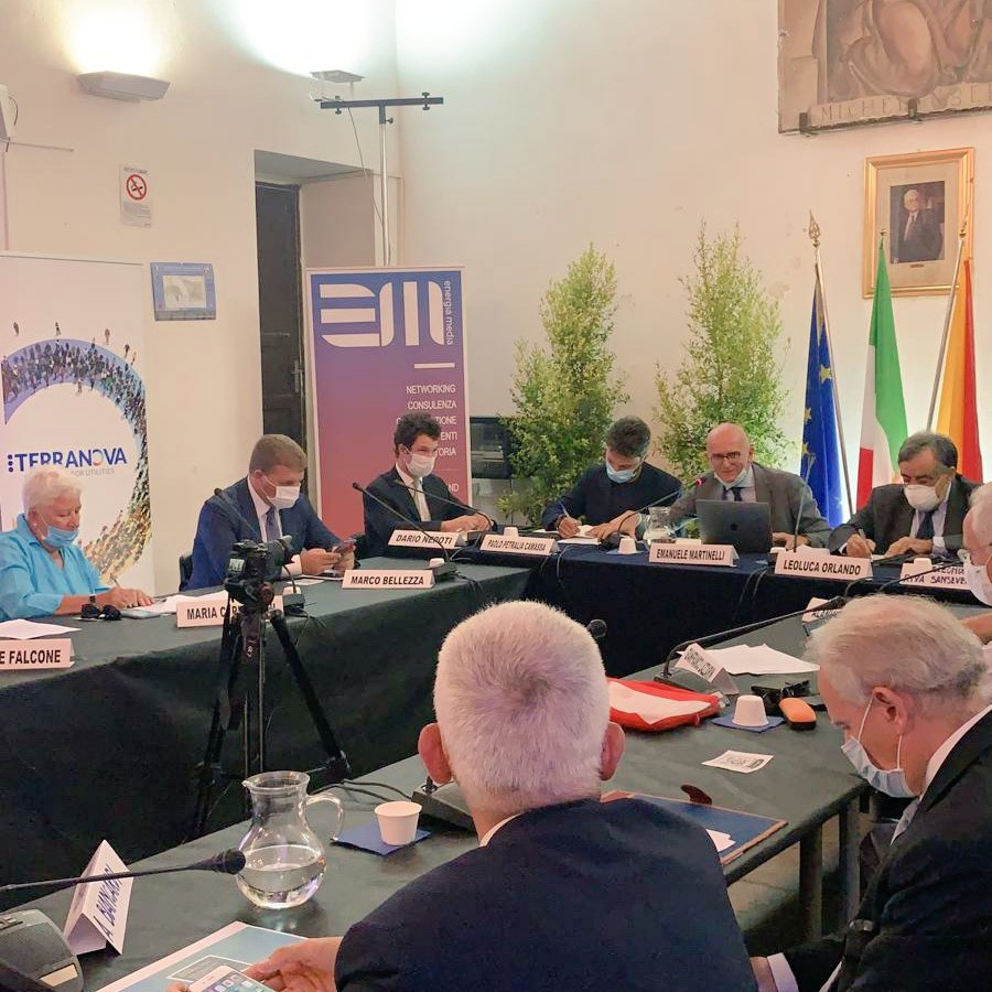 Infratel_Italia's tweet photo. 📌 Oggi siamo a #Palermo per partecipare ai lavori del tavolo “Africa. Cultura dell’innovazione per un progetto di sviluppo comune" alla #DigitalBusinessWeek 🌐📲
#InvestiamoNelDigitale #Mediterraneo #connettività #internazionalizzazione https://t.co/6F5Uxa9rgz