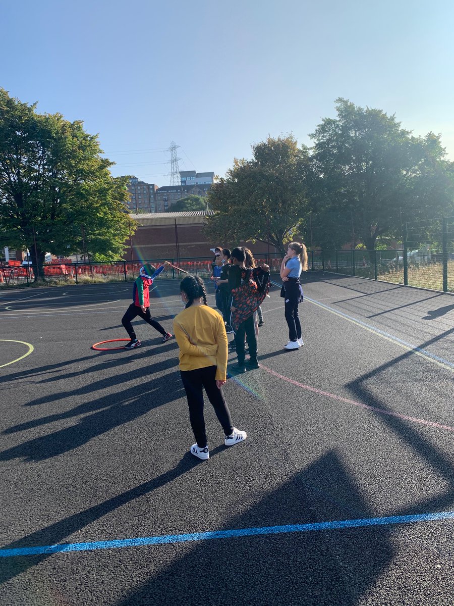 Friday feeling p6 #fun #fitness #freshair  #sunnymornings  #learningthroughplay