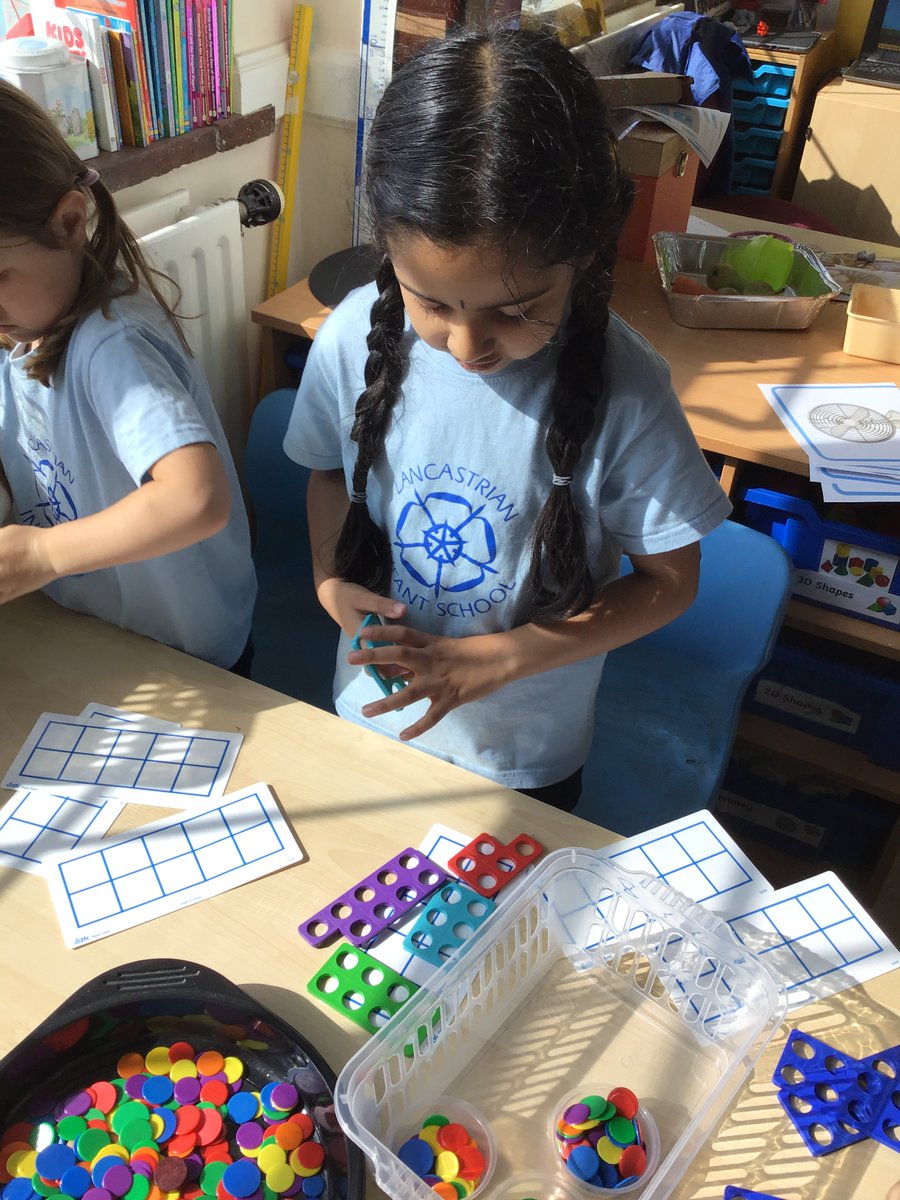 LancastrianInf1's tweet photo. Year 1 have been using equipment to represent a number. They found so many different ways. https://t.co/qHQc1xScGf