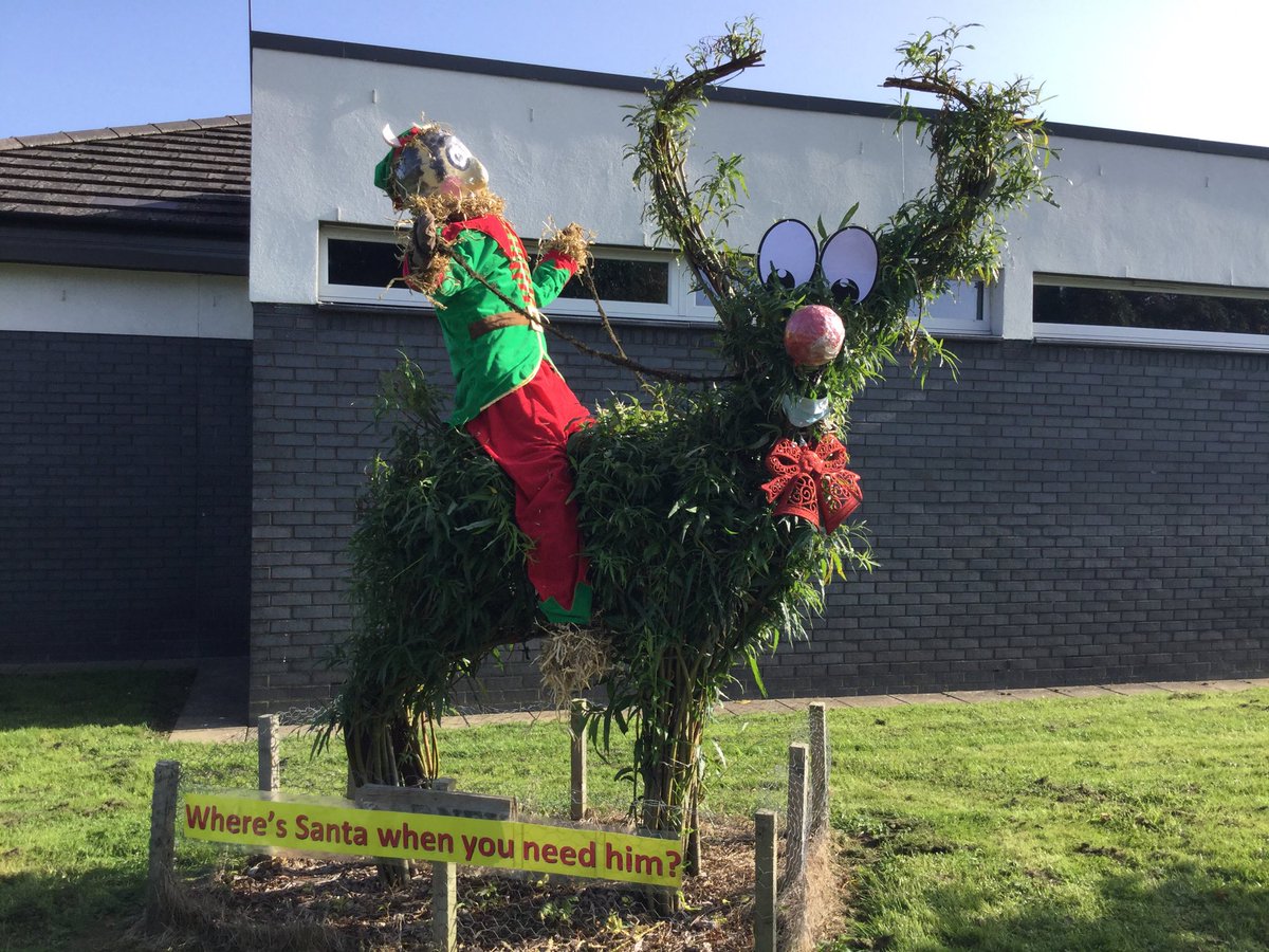 LD OT (@nhsl_ldot) on Twitter photo #2020scarecrow #bothwellscarecrowfestival #covidwontkeepourscarecrowdown #inpatientshardworkduringcovid #spreadthejoy
<a href="/NHSLan_LDNurses/">Learning Disability Nurses NHSLanarkshire</a> <a href="/LDDietitianNHSL/">LDDietitiansNHSL</a> ❤️🎅🏻 #2020scarecrow #bothwellscarecrowfestival #covidwontkeepourscarecrowdown #inpatientshardworkduringcovid #spreadthejoy
<a href="/NHSLan_LDNurses/">Learning Disability Nurses NHSLanarkshire</a> <a href="/LDDietitianNHSL/">LDDietitiansNHSL</a> ❤️🎅🏻