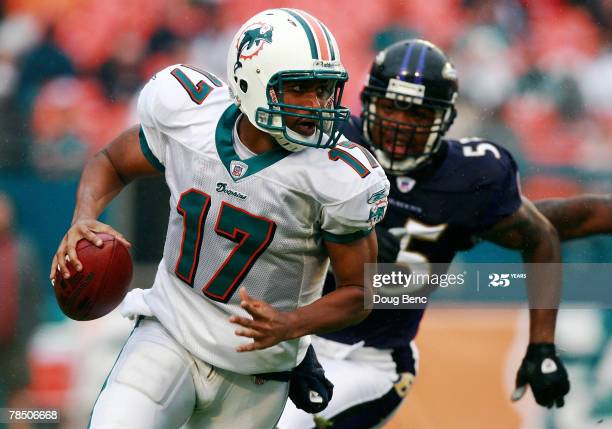 27. Miami Dolphins — 18 games https://readjack.wordpress.com/2020/09/17/the-complete-history-of-black-nfl-starting-quarterbacks-ranked-by-franchise/ #BlackQuarterbacks