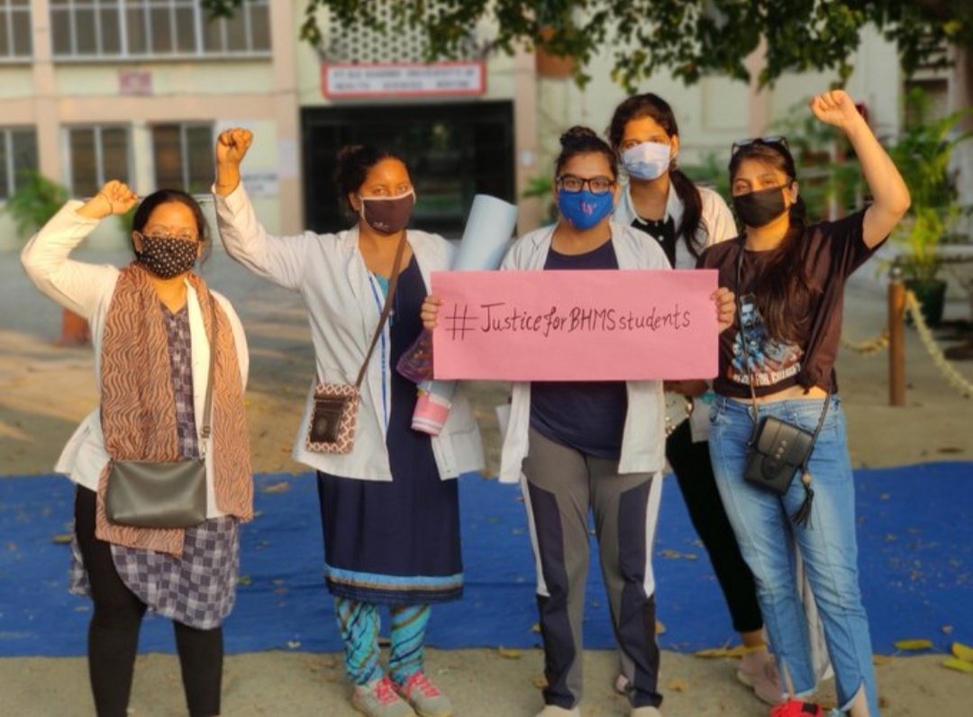 DrShoaibKhan6's tweet image. Don&apos;t play with our future. #Savedoctors #savefuture 
#2016batch #Rohtak #MedicalStudent #49students 
#homoeopath 
@PMOIndia
 @cmohry
 @moayush