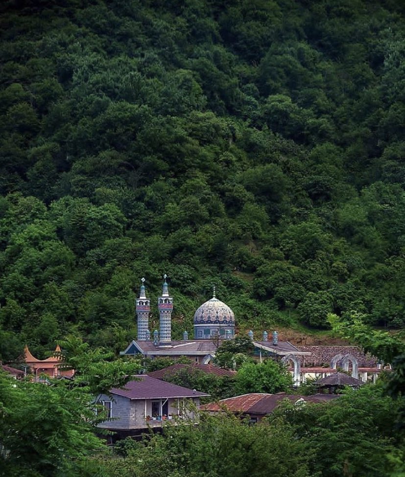 Persian Islamic #architecture in the depth of lush forest in #ChabokSar, #CaspianSea region. Image by #MostafaYekRangi. #environment #nature #travel #LoveIRAN💟