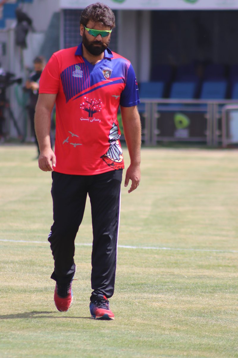 ltd_mis's tweet photo. These were the guys who have worked very hard with our Knights. Their tireless efforts in preparing the boys for the SCL2020 is highly appreciated. Without the services of this group, it wouldn't have been possible to reach the finals. We are thankful of you! 👏 
#MongAtalanU https://t.co/Kf3P5Z1lbR