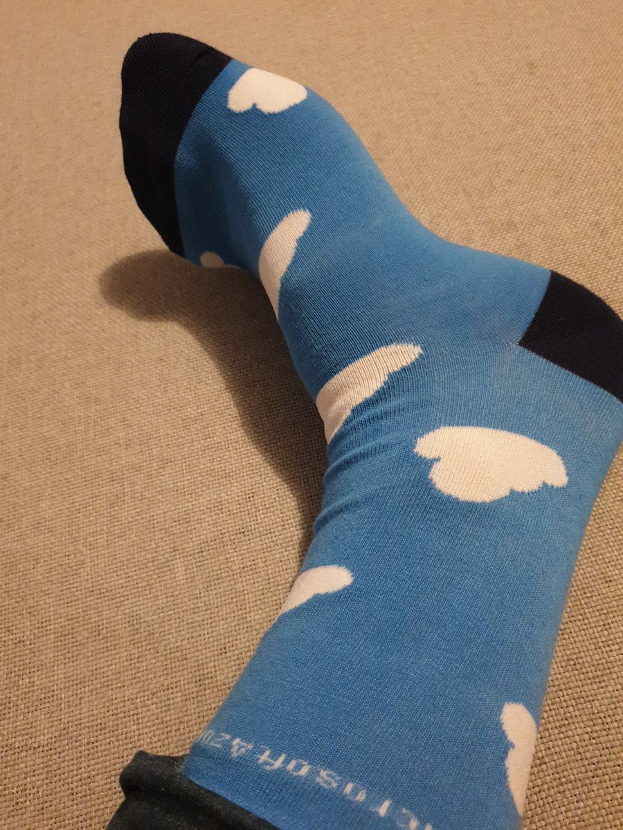 DanielEtten's tweet photo. Preparing for going to the office today, first time since Covid-19 / 1st lockdown. #MicrosoftLife #MSFTAdvocate #Cloudsocks #MicrosoftAzure #TeamMeeting #NewTeam #OldTeamMates https://t.co/rrr6Z64qwr
