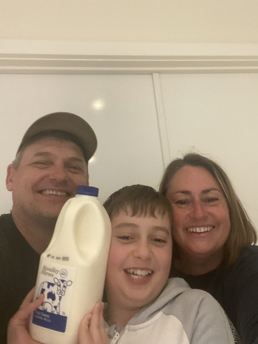 Happy National Family Business Day! Today we celebrate our whole team &amp; their families who we consider part of our family! Who doesn’t love a big family. See Facebook for more pics of our Kyvalley Dairy family #NFBD20 #FamilyBusiness #australiasfreshmilkfamily #dairy