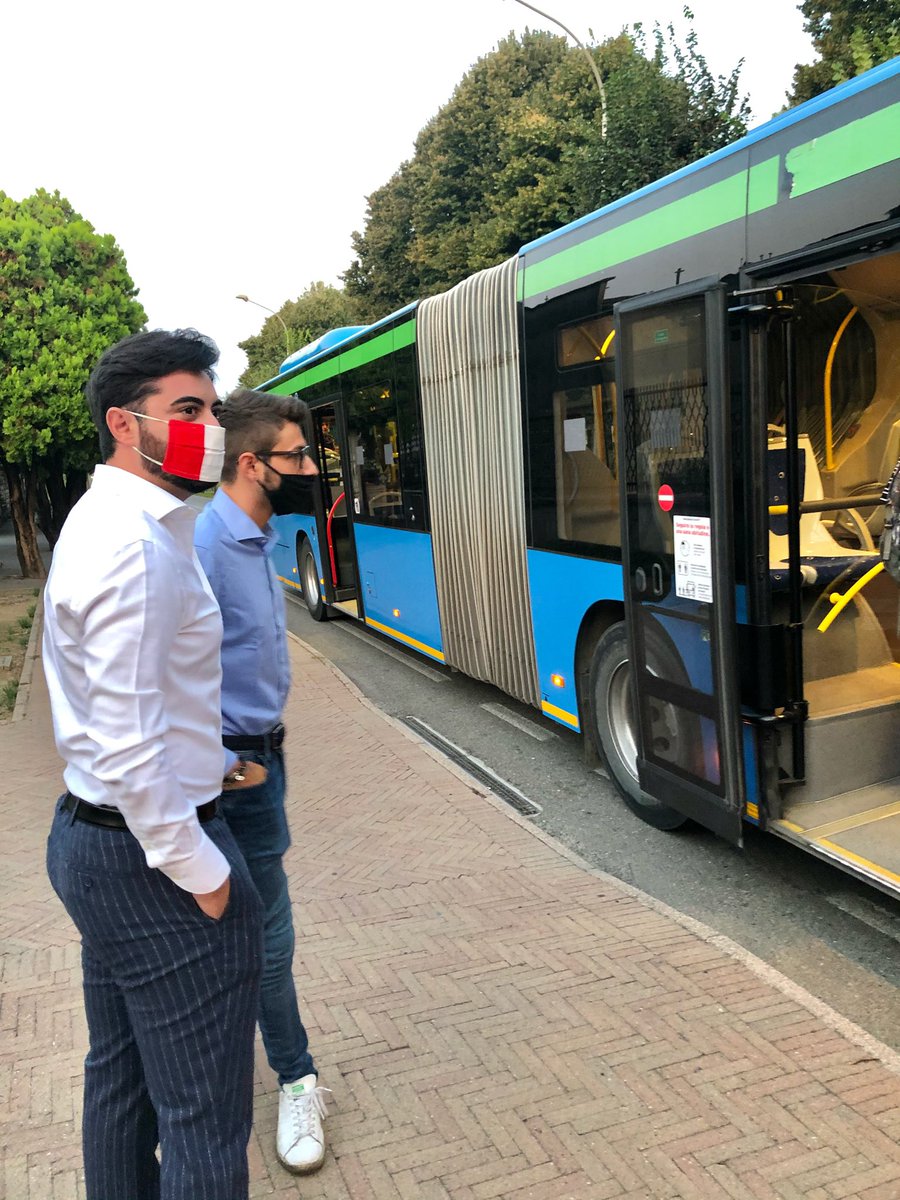 offixmulazzano's tweet photo. 🚌 Questa mattina Officina per Mulazzano, con i suoi Consiglieri @MichaelGola e  @alex_dallabella , ha effettuato un sopralluogo alle fermate dei pullman per verificare le tratte scolastiche.
✅ Grande attenzione sullo spostamento dei nostri ragazzi nel nostro territorio. https://t.co/LrrLvRwL1p