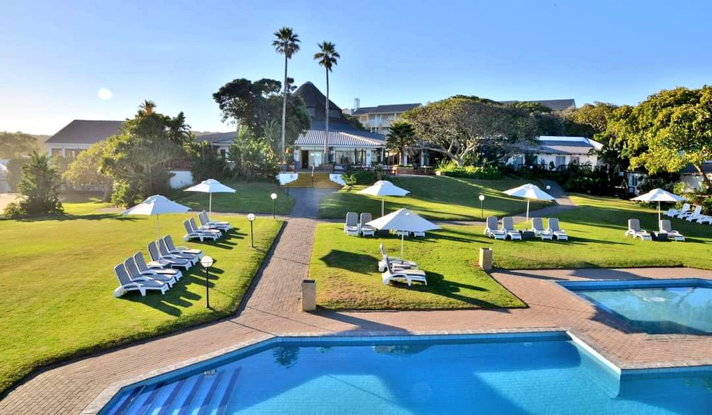 soso_spayi's tweet photo. Mpekweni Beach Resort, Eastern Cape 👌 https://t.co/8RsR7Y2izx