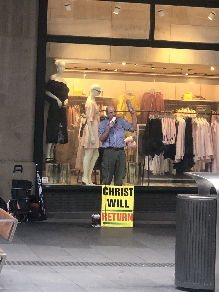 The Spence tweet media