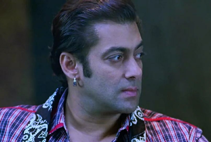 Being Deepak🇮🇳 pe Twitter: „The Reason #SalmanKhan's hairstyle keeps on changing in the film as the film was in making for long and Salman Khan had later grown his hair for Veer Being Deepak🇮🇳 pe Twitter: „The Reason #SalmanKhan's hairstyle keeps on changing in the film as the film was in making for long and Salman Khan had later grown his hair for Veer