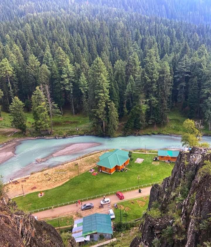 aafreensikander's tweet photo. A Beautiful View of #Beetab Valley Phalgam In Kashmir Valley 🍃
@kumratvalley @ihameed123 @HimalayaClubPK @JamilAnwarAb @AzharPanni @wasimkhatrii @ferbak44 @imranmufti786 @PakistanNature @T_Sidd @Capjackss @Blackzero_199 @maddasizaq @lost_astronomy @HudaNauman @SyedRHussain75 https://t.co/IX7R5Rk8PS