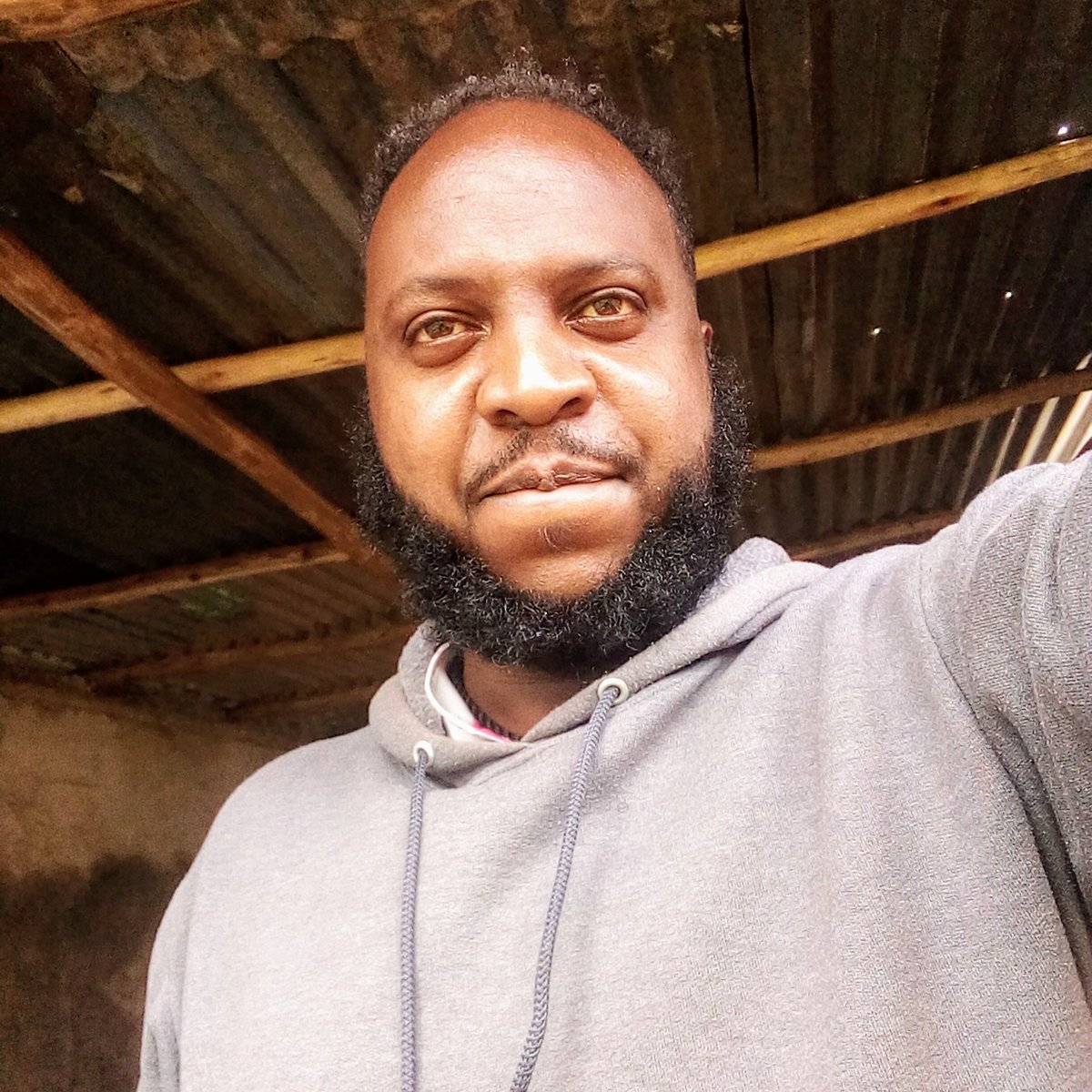 HManyobali's tweet photo. #NewProfilePic https://t.co/DyVL5ppdwn