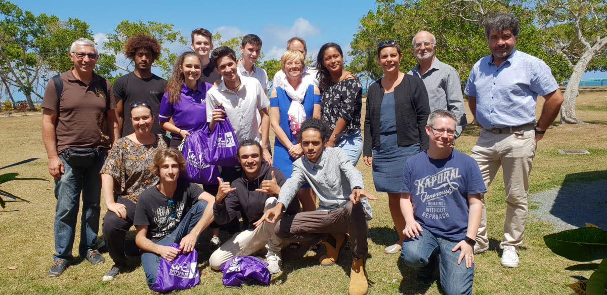 Une semaine hors les murs pour les étudiants du <a href="/DUT_MMi/">DUT_MMi</a>  et du département GEA dans le cadre des projets tuteurés. Bonne ambiance de travail collectif dans un cadre idyllique !!@unc_nc <a href="/bourailtourisme/">MuséeBourail</a>