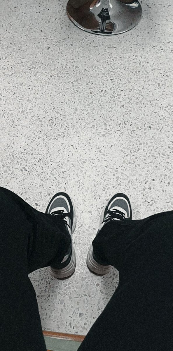 Nueax_'s tweet photo. 👽 https://t.co/DXmsEQRR6M