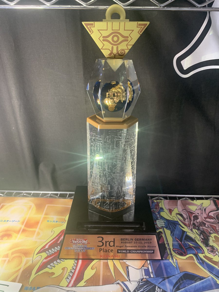 遊戯王　wcs2019 遊戯王 WCS2019 プレイマット 黒衣之詔刀師 未開封 - メルカリ