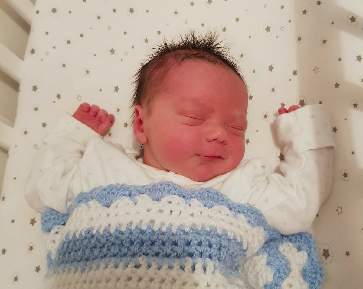 BrokenPusher's tweet image. Rowan...brightening our lives with his wee smile since Sunday #weeson #babyrad #sleepingmachine
