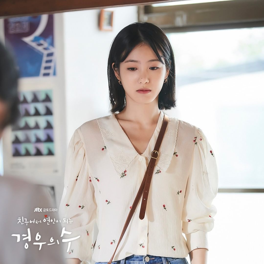   #ShinYeEun and   #KimDongJun new still cuts from   #MoreThanFriends