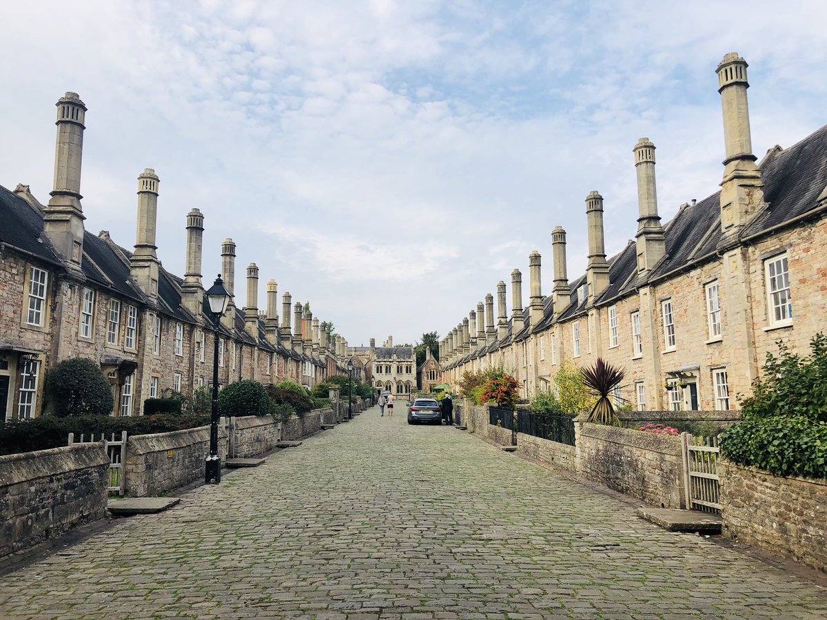 Vicars Row in Wells - 14th century housing beauty. Claimed oldest residential street in Europe. #housing #propertygeek #architecture #holidayfind