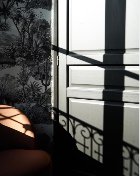 EmmanuelTaib's tweet photo. 🛎️Maison Bayard, c'est un restaurant🍽️ , mais c'est aussi un boutique-hôtel singulier et novateur.
💡Notre concept ? Prôner un esprit maison chaleureux avec des chambres élégantes et entièrement connectées pour vous offrir une expérience unique et authentique 
⏳ Opening Soon https://t.co/4pXr8g1frG