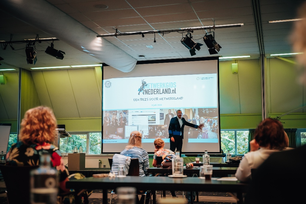 Foto's workshop Netwerken <a href="/zonheuvel/">Landgoed Zonheuvel</a> ow.ly/6UVL50BpquC