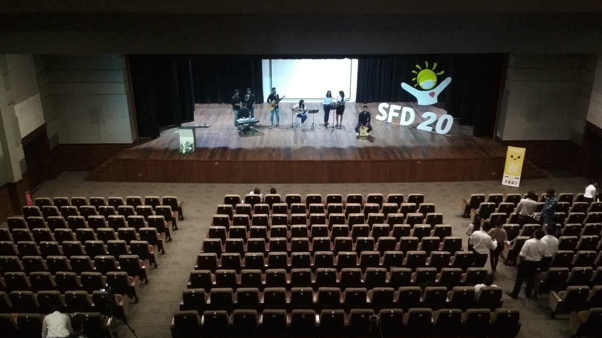 shashee_hansaja's tweet image. #sfdlk #sfdlk20 #sfdlkcmb #sfdNSBM