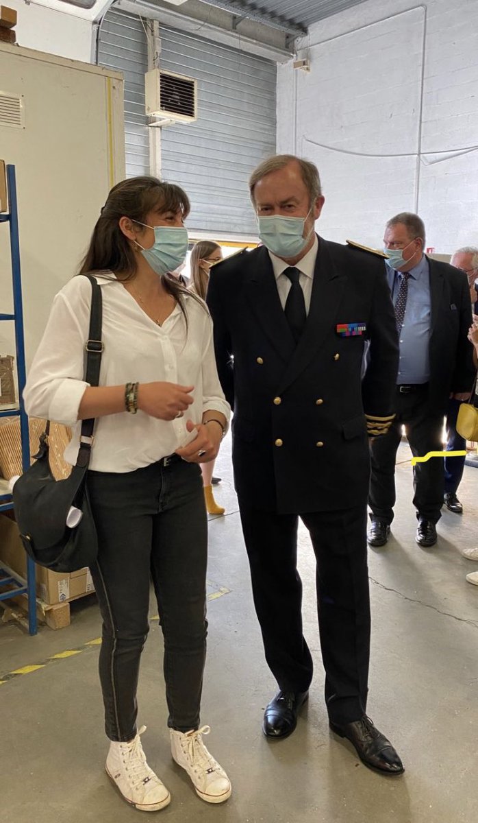 FFB95's tweet photo. Échanges francs et directs avec @BrunoLeMaire @Prefet95 #sbriard @FFB95 sur #planderelance . Nous saurons nous mobiliser pour l’insertion/l’emploi des Jeunes/DE dans nos métiers #15000batisseurs #cbd2020
Bravo pour ce plan sur la Reno, il faut maintenant  le même sur le neuf! https://t.co/bg8T9pR7zZ
