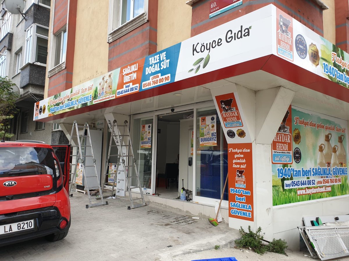 Önce gelir ihtiyacı tespit eder, size bölgeye ve caddeye uygun tasarımımızı yapar bilgisayar ortamında uygular ve aynısını yaparız. 
Tasarım/Baskı/Montaj
#tasarım #baskı #montaj #reklam #tabela #kreatif #reklamajansı #camgiydirme #camgiydirmetasarımı