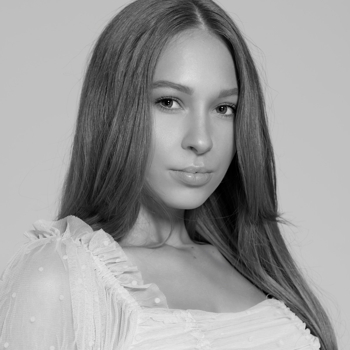 NYAH
By @fashionortheast 

info@saltmodelmanagement.com