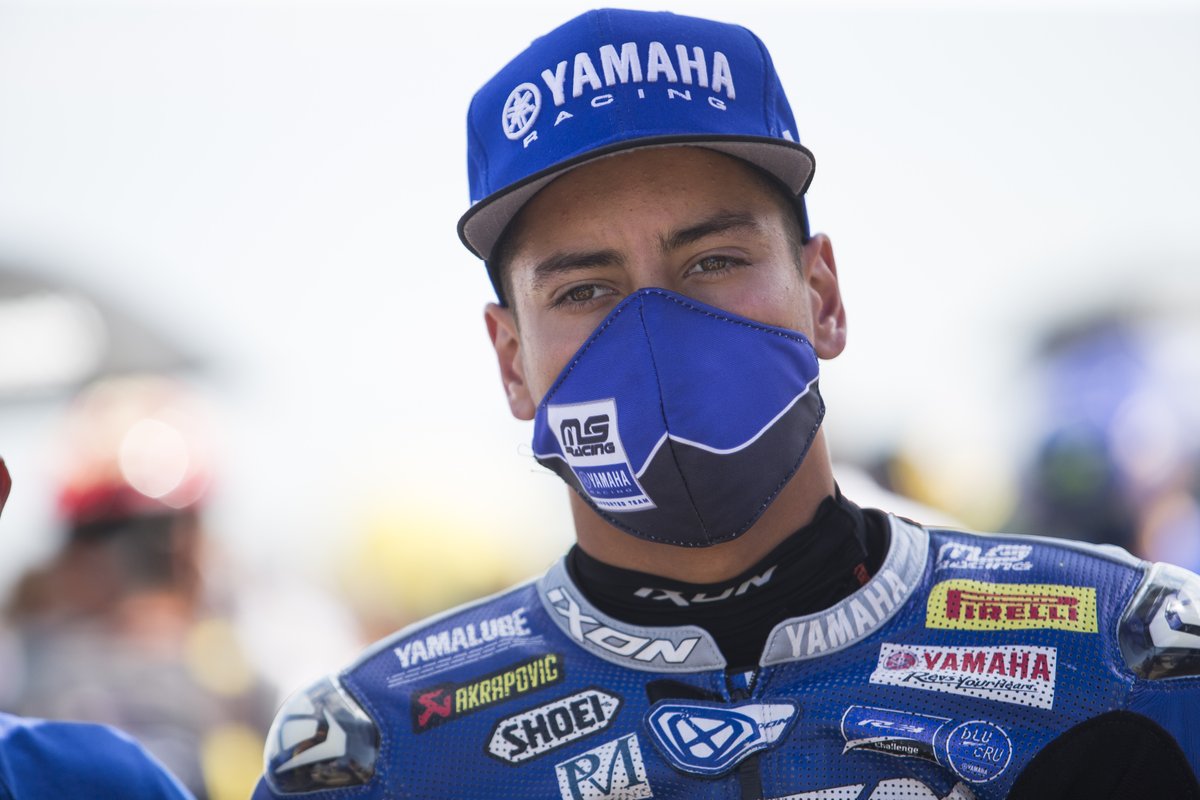 🇪🇸 The first-ever #WorldSSP300 sessions in Barcelona saw #bLUcRU rookie Alan Kroh go P6 for <a href="/ms_racing_/">Yamaha MS Racing</a>! His teammates were also in the top 30 overall, with Ton Kawakami P13 and Unai Orradre P27! 

#YamahaRacing | #CatalanWorldSBK | #WeR1