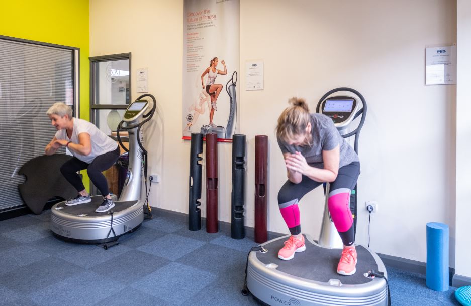BurleighSprings's tweet photo. Before &amp; After ....

Looks like we've always had social distancing measures in place in our power plate studio! Now we've just made it extra clear 😬

Give us a call to book your session. New measures mean we are restricted to 2 people per hour!

01509 633016📞 https://t.co/e5hOEI3hcl