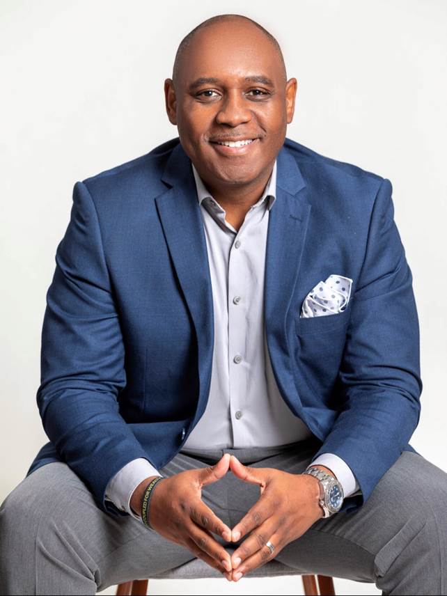 EastOrlandoCC's tweet image. Orlando Haynes has a unique and well-rounded perspective on how recruiters think and what hiring managers look for. Join us at 12:30 to pick his brain during LIVE Career expert day.  Register at ow.ly/JYI950Bu6UW @OrlandoJobs @EastOrlandoCC  #jobseekers #careerexperts