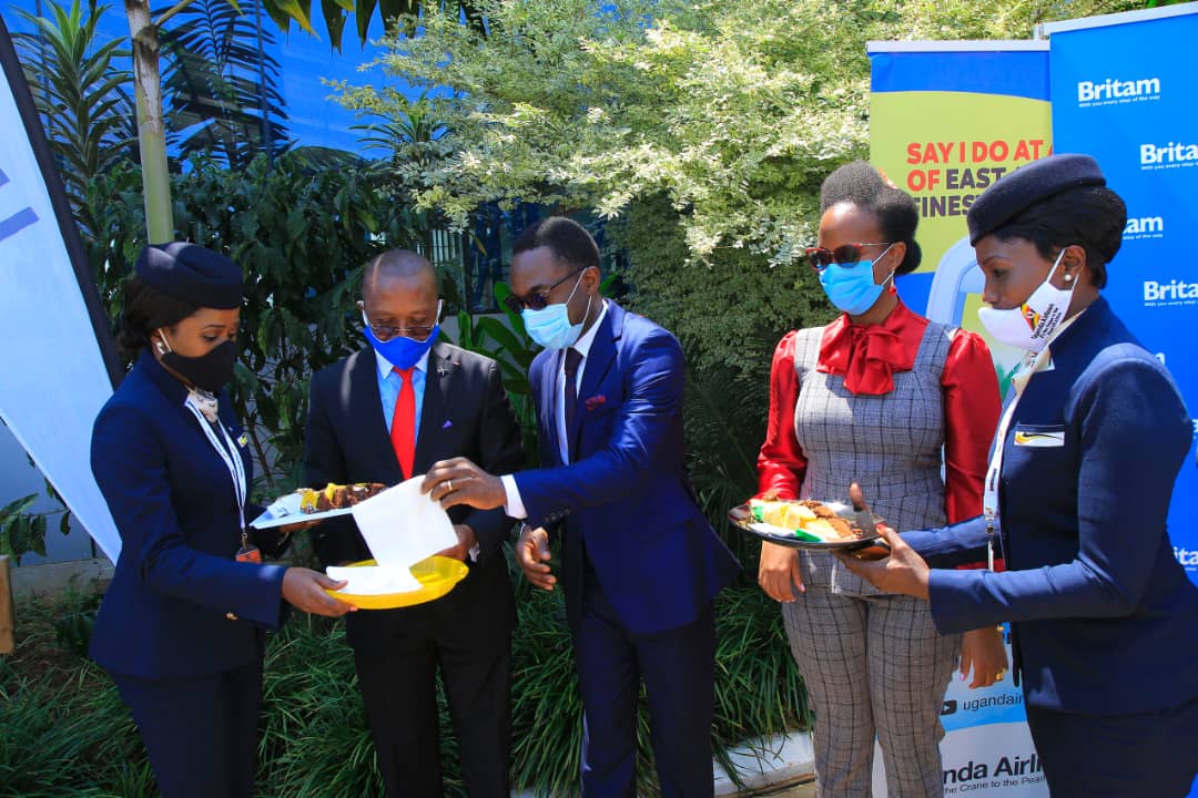 UG_Airlines's tweet photo. It's been yummy today with @BritamUganda delivering a beautiful cake celebrating #UGAirlinesat1
Thank you Britam for this special gift, and all Ugandans for the love and care.
Congs @cakealbumug the winners of the #BritamBakeOff challenge and all the 132 participants. https://t.co/PfOxAQxVQt