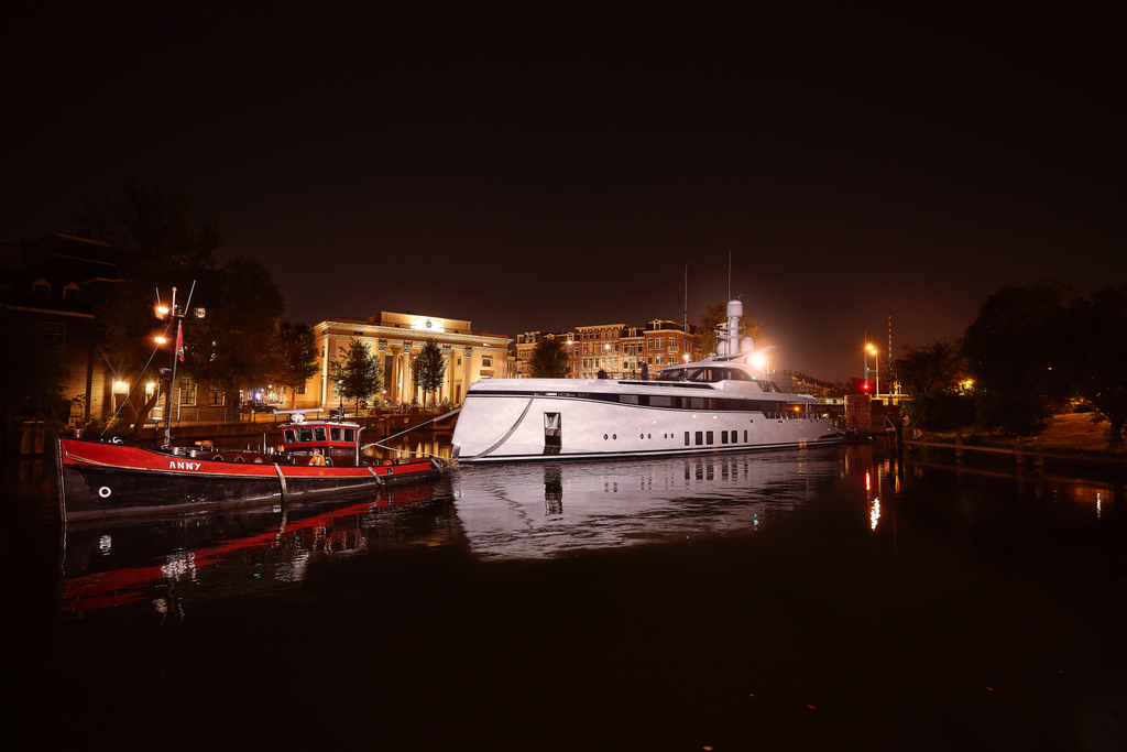 Feadship's tweet image. A rare sight of a #Feadship on the Amsterdam canals... and a picture so lovely it could be one of the masterpieces from @rijksmuseum ;) What do you think? #Project706