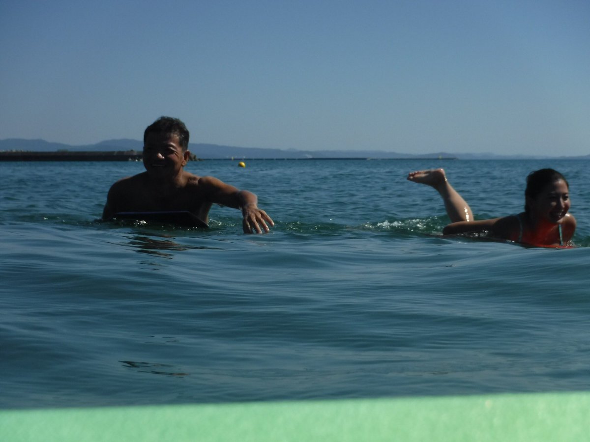 exreimoe's tweet photo. 今年からサーフィン始めました🏄🏽‍♀️🌊 https://t.co/9Bl0DjMT18