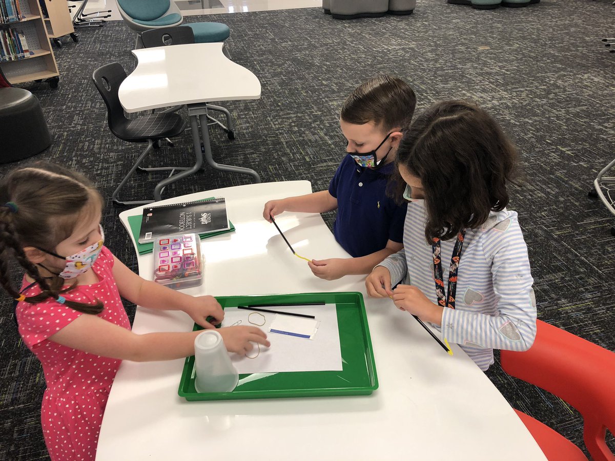 CNelsonGT's tweet image. GT #challengelab with my new friends @baxter_elem #misdPROUD