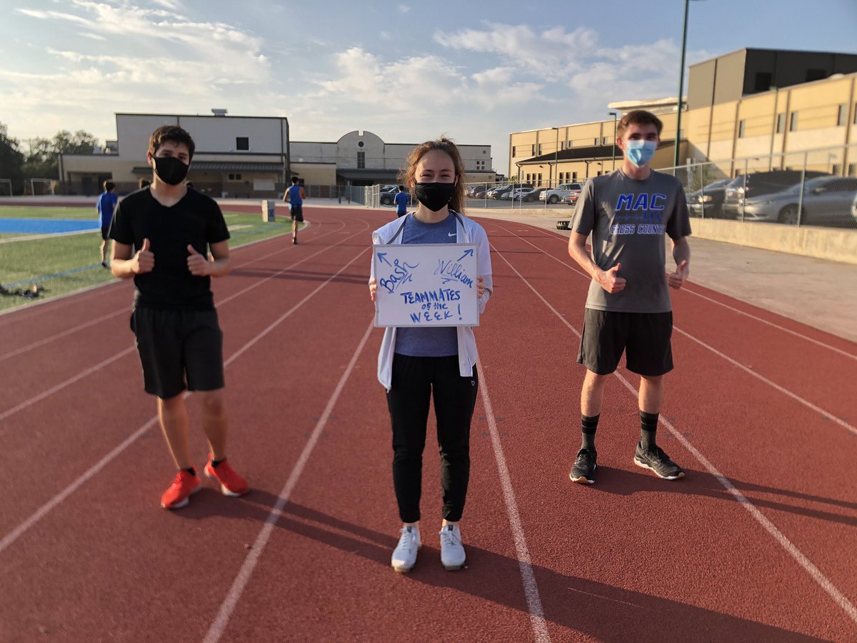 macarthurxc's tweet image. Shout out to Coach Flood for being the designated sign holder today to honor our peer-voted Teammates of the Week! Bash and William...YOU ROCK!!!!! #FinishOnE