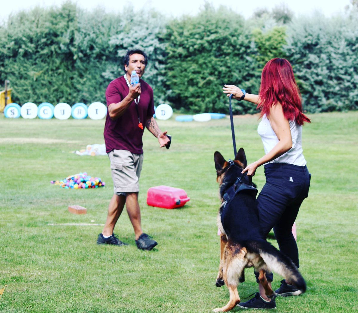Este proyecto, empezó por la pasión y dedicación que   Ángel Mariscal Diaz pone cada día en su trabajo, se esfuerza en que las mujeres se empoderen y saquen todo su potencial.

Foto: de curso de Guía canino , @gruposecuritydogs 
@securitydogs 
#YoTengoUnPepo 
#NiUnaMenos
